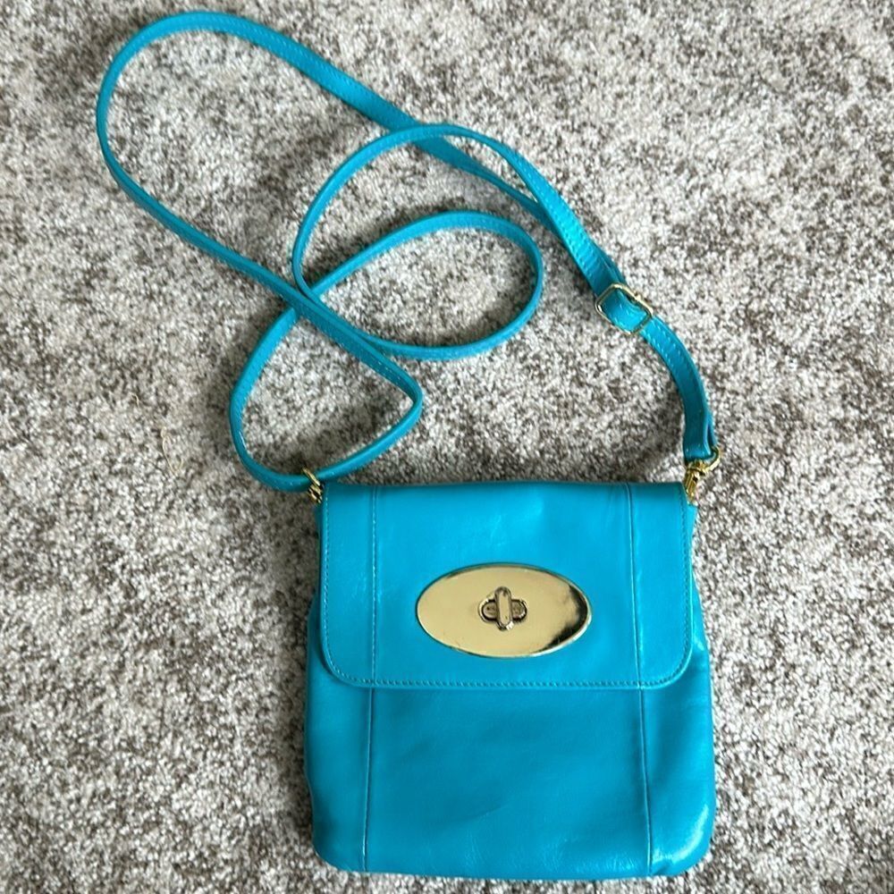 Rowallan of Scotland Handmade Aqua Blue
Leather Square Crossbody Bag
